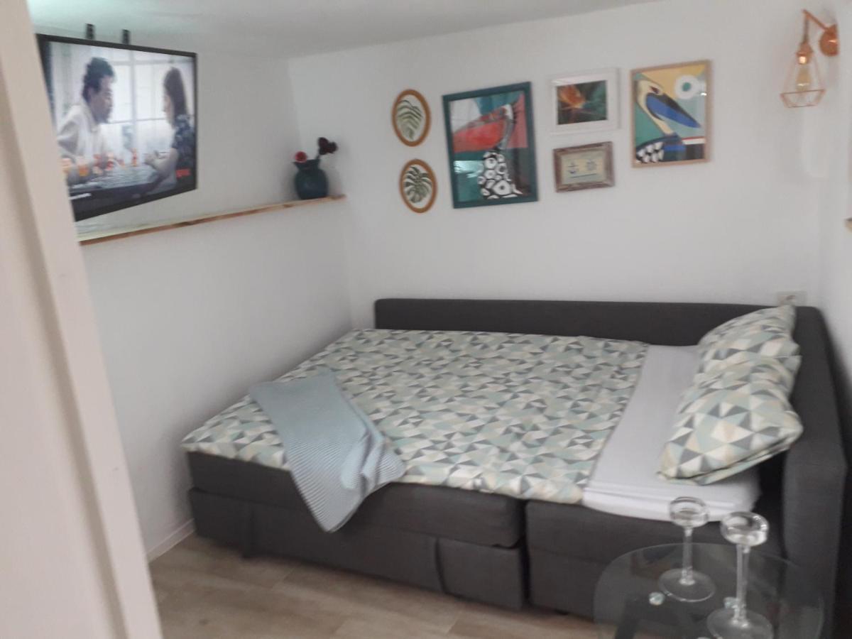 Apartamento Trini La Jaca Exterior foto